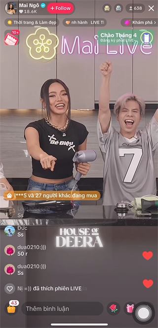 Mai Ngô livestream sản phẩm CWELL